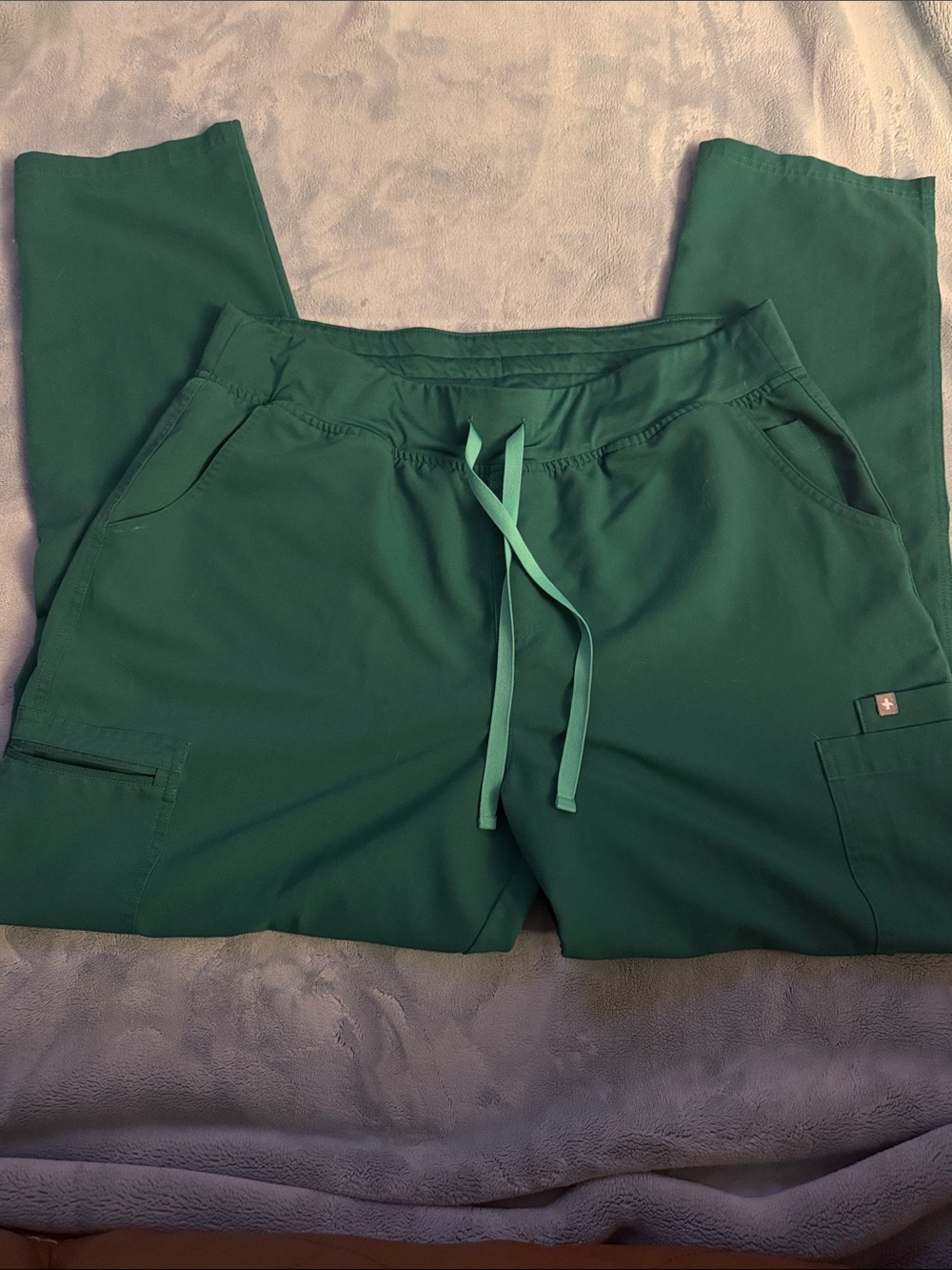 Figs Women’s Hunter Green Scrub Pants